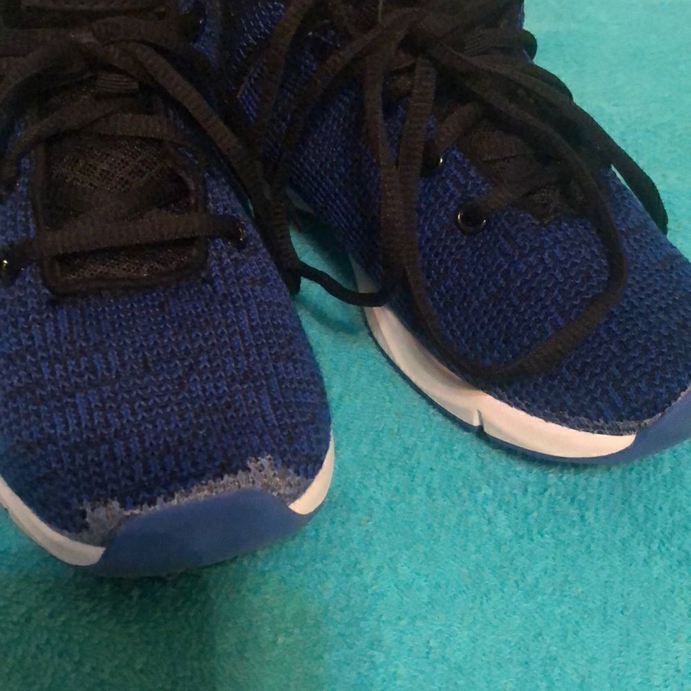 Shaq High Tops - Picture 7 of 7
